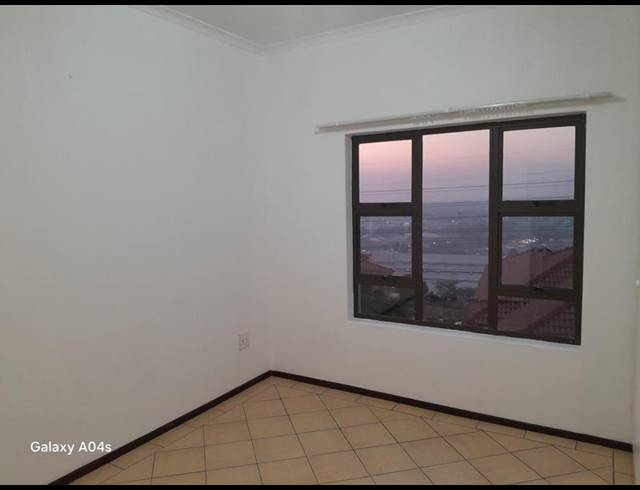 2 BEDROOM PROPERTY TO RENT IN SUNNYROCK
